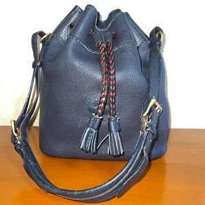 Dooney & Bourke vintage navy Teton bag